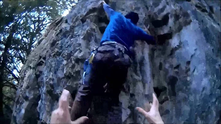 Trying to boulder "Soloist" in Bouton Coombe - wit...