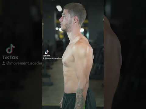 Какво е кифоза? Горен кръстосан синдром! #кифоза #изгърбен #стойка # ...