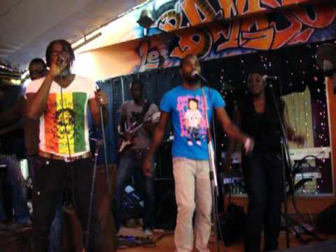 REPETITION AVEC TIKEN JAH VS DARCHE VOUKOULOU