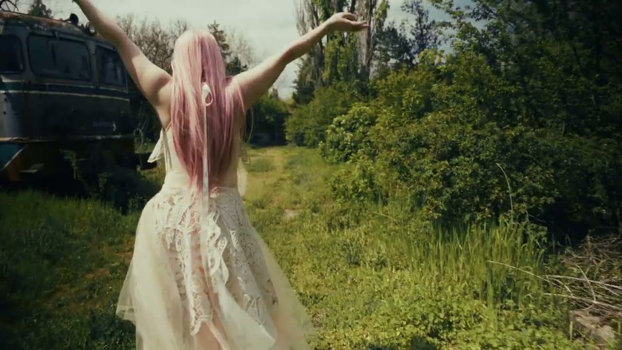 Wreckeds - Eastern European Girls (Official Music Video)