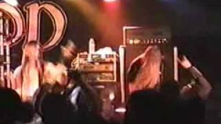 Amon Amarth Masters of war 2001.wmv