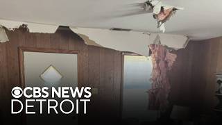 Fugitive falls through ceiling of home in Tennessee