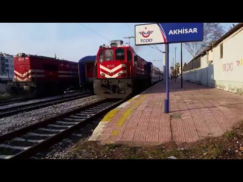 Video TCDD DE 24210 Ege Ekspresi ve 24382 17 Eylul... - youtube