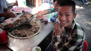 BURMA BITES #03: Top 5 Burmese Street Foods! (3/5) screenshot 4