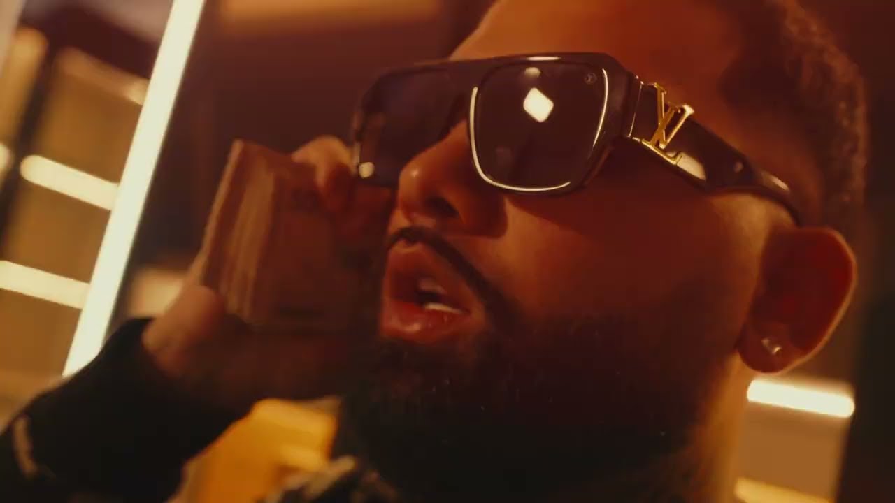 Watch JEYYFF - LV | OFFICIAL VIDEO #JEYYFF #LV on YouTube Watch JEYYFF - LV | OFFICIAL VIDEO #JEYYFF #LV on YouTube