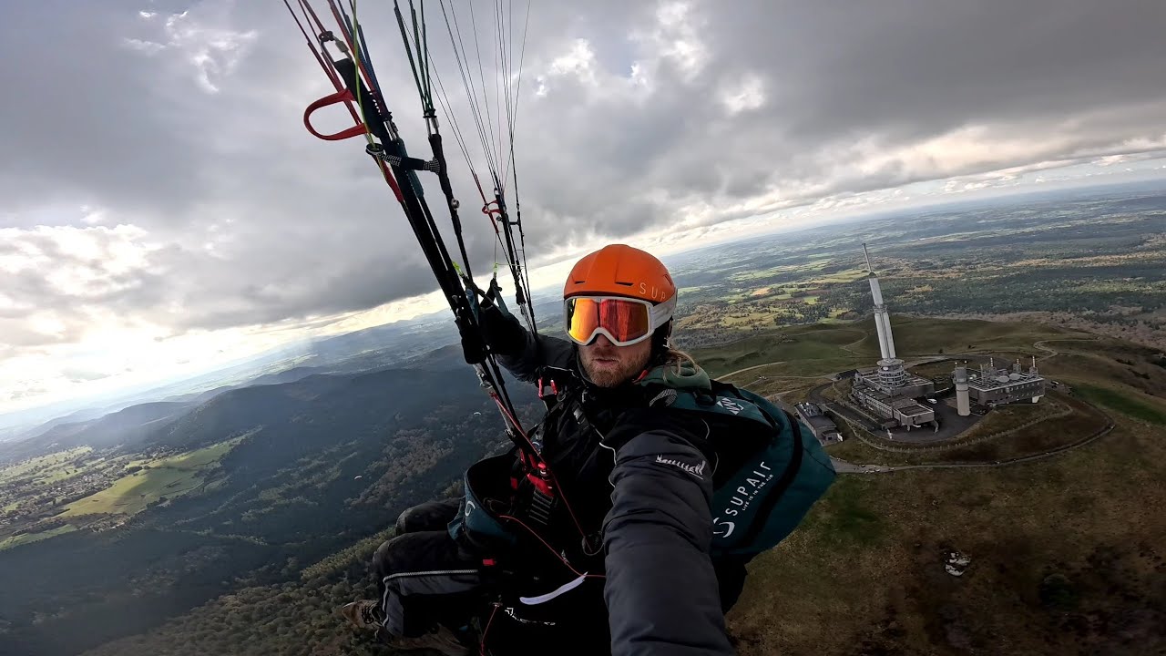 Le Puy de Dome incroyable pour le parapente souvenir sur 1 jour 8h de route avec le copain Charles