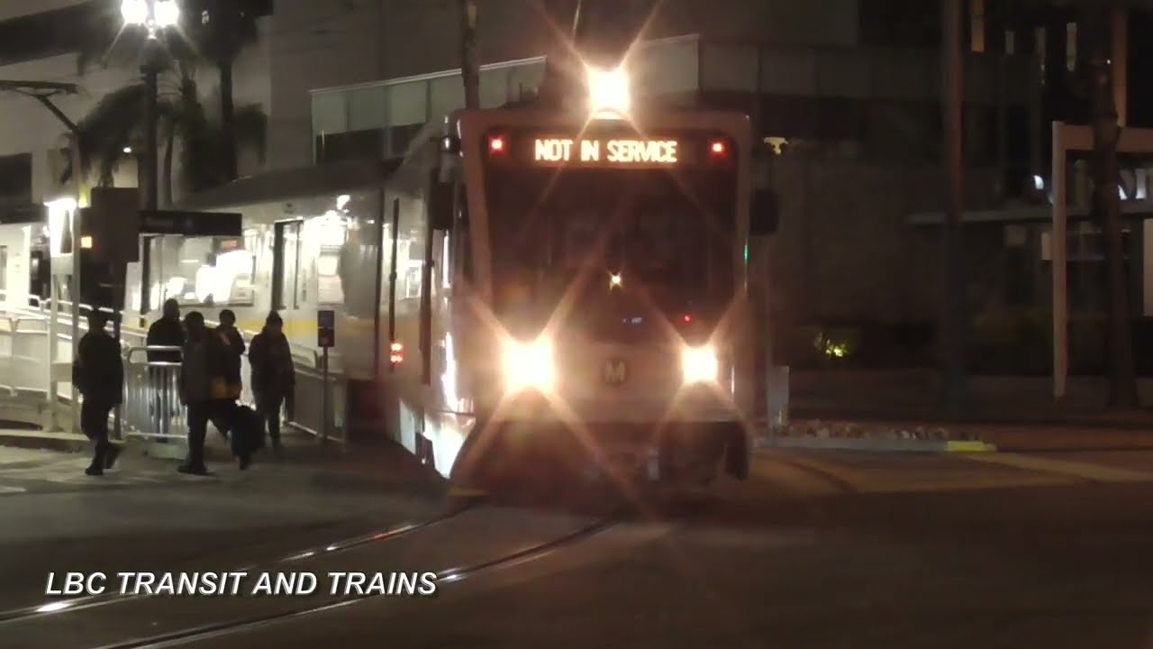 LA Metro A Line P2000 at 1st St