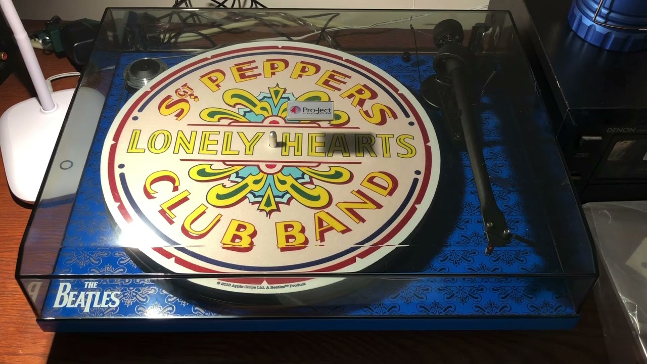 The Beatles Pro-Ject Essential III Sgt Pepper