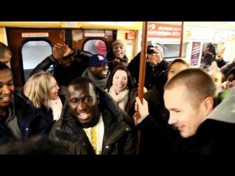 Panetoz - Dansa Pausa flashmob i tunnelbanan