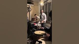 Américo Young - El Merengue (En Vivo)