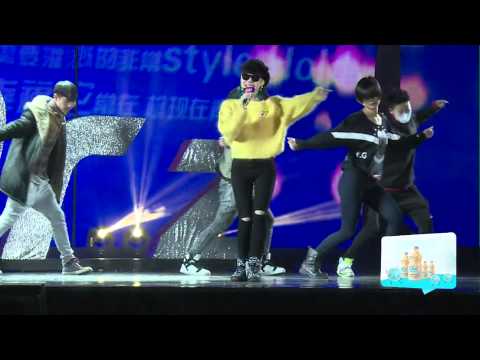 吳莫愁_2013青春的選擇盛典_幕後花絮