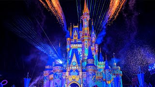 NEW! A Frozen Holiday Surprise Show on Cinderella Castle at Magic Kingdom, Walt Disney World