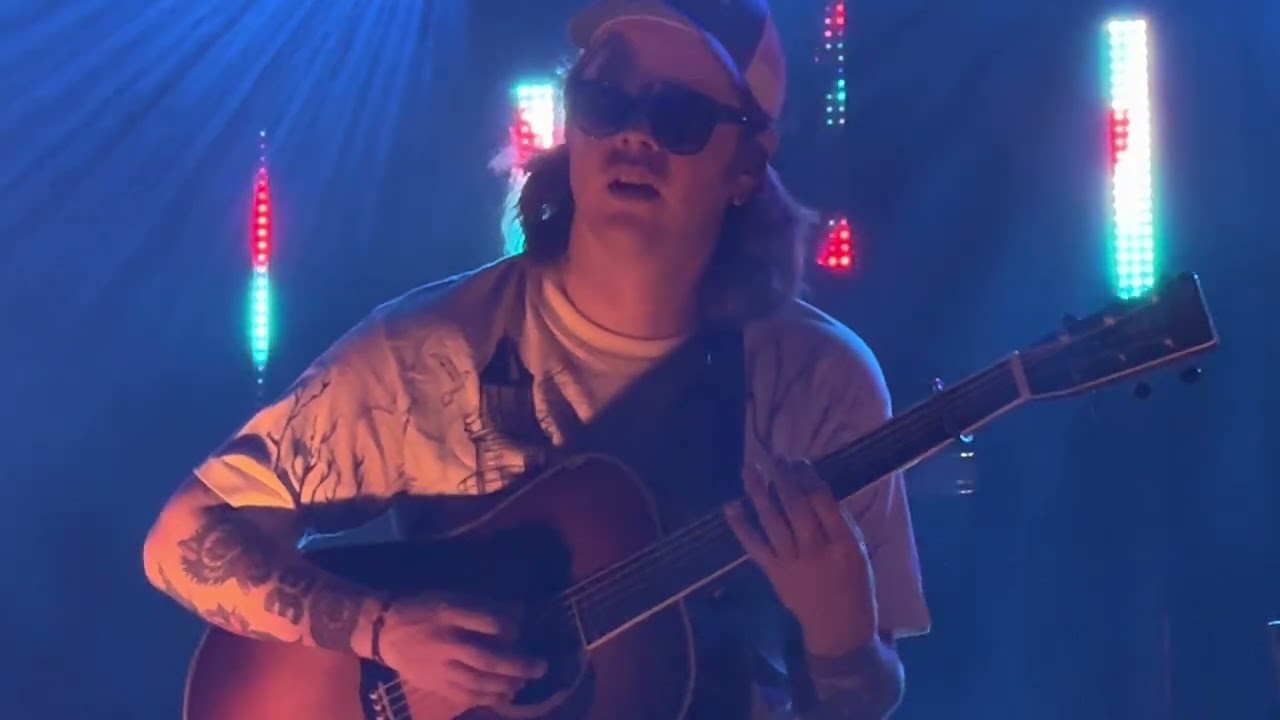 Billy Strings “Thunder” St Augustine Florida 4/29/22 🤯