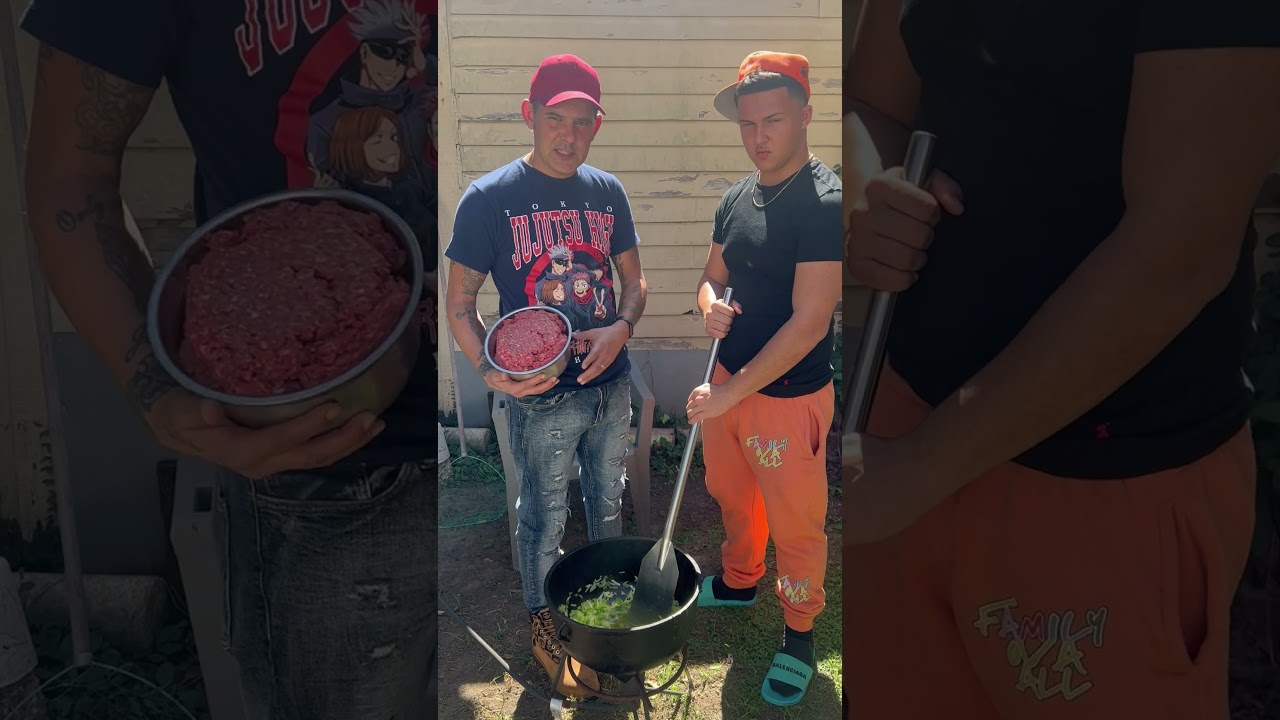 5 Gallons of Cajun Chili in a Cast Iron Pot | Let&rsquo;s Go!