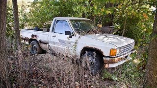 Abandoned 1987 Toyota Pickup 22R First Start + Walk Around