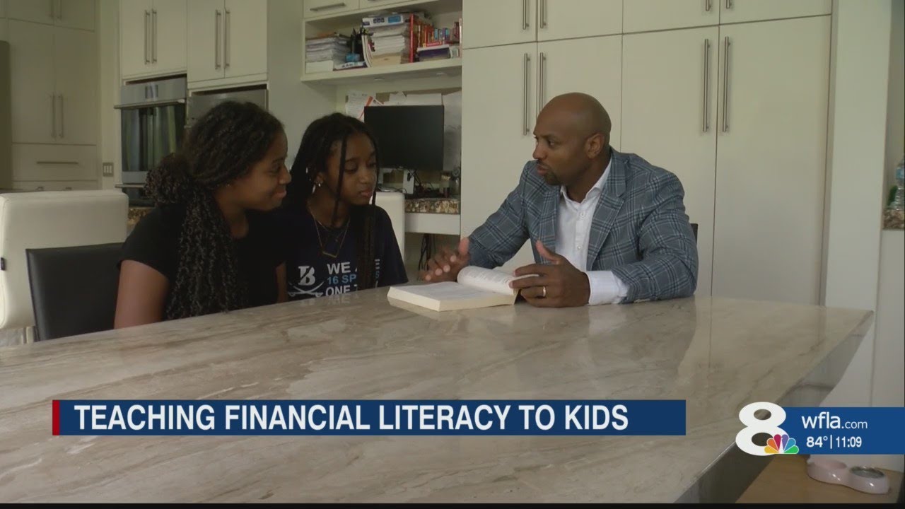 ⁣New state law requires high schoolers to take financial literacy class
