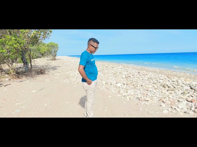 Kau dan hatimu cover by jhon seran class=