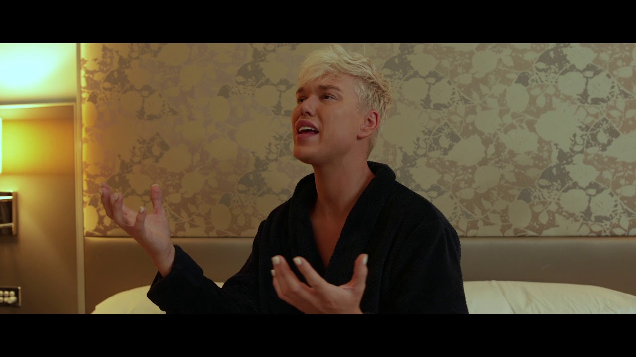 YouTube पर Jack Vidgen - I Am King I Am Queen देखें YouTube पर Jack Vidgen - I Am King I Am Queen देखें