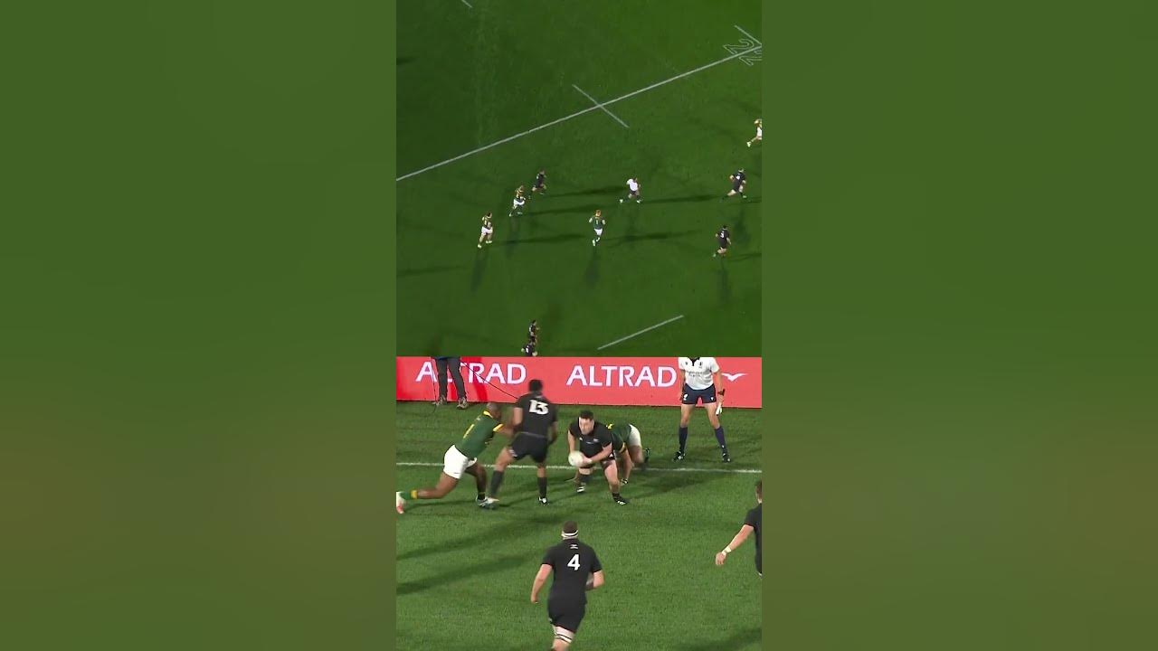 Tactical running lines pay off! YouTube