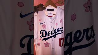 The details on this jersey 🔥⚾️🇯🇵🌸 #Dodgers #takashimurakami #Ohtani #17 #fyp #Japan #losangeles