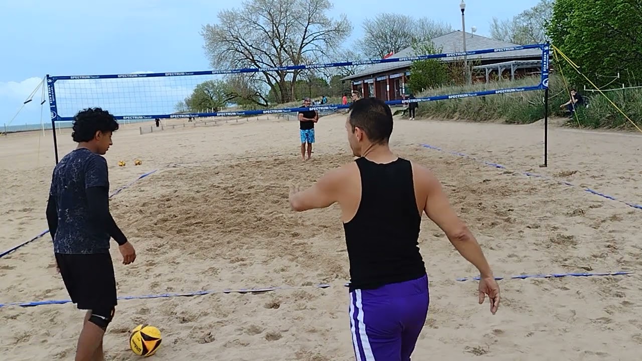 Hollywood Beach Chicago. Sebastián Young / Douglas & Brian / Eric . scores 21/ 23 .