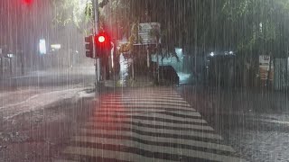 Sleep Instantly with Heavy Rain n' the Sound of Thunder Covering the Rain on traffic lights at Night