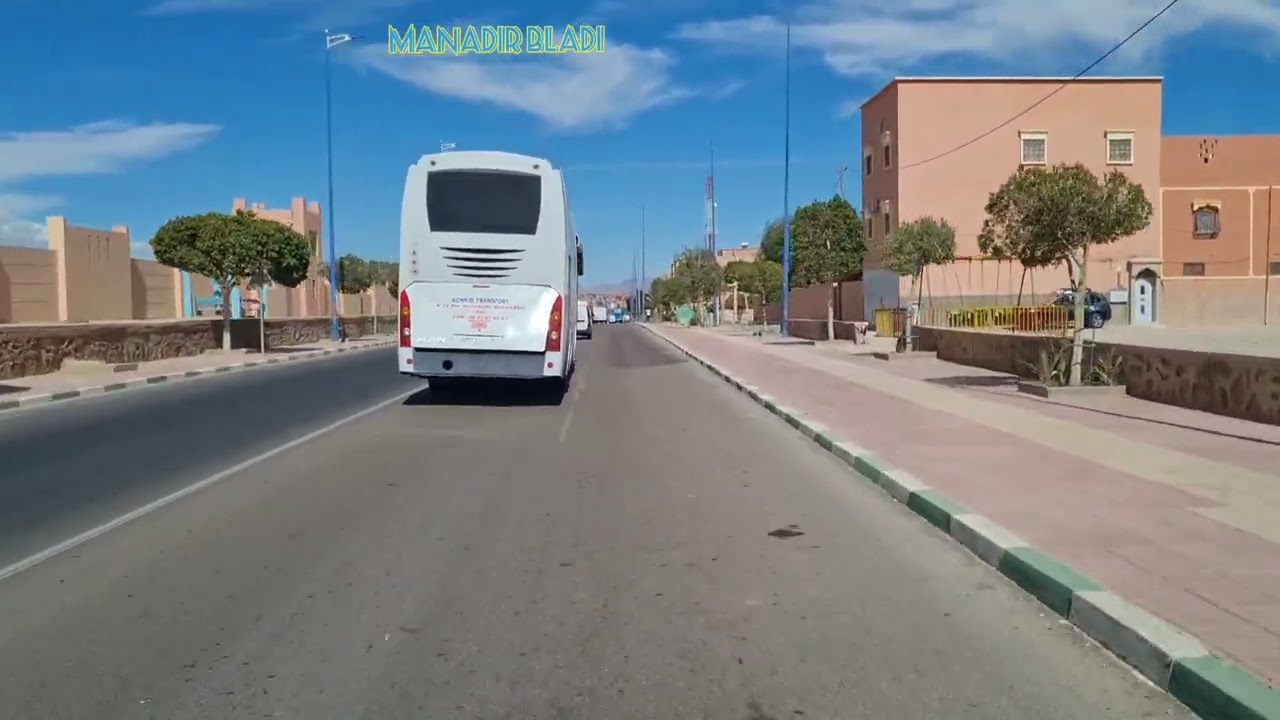 الطريق الوطية تزنيت كلميم مدخل مدينة بويزكارن 👍👍🇲🇦🇲🇦