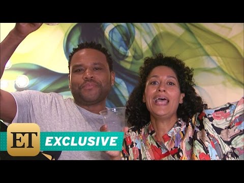 EXCLUSIVE: &rsquo;Black-Ish&rsquo;s Tracee Ellis Ross on What Mom Diana Ross Texted Her After Golden Globes N…