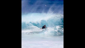 Pipeline North Shore Hawaii #surfing #surf #wsl #hawaii #pipeline #waves #northshore #surfers