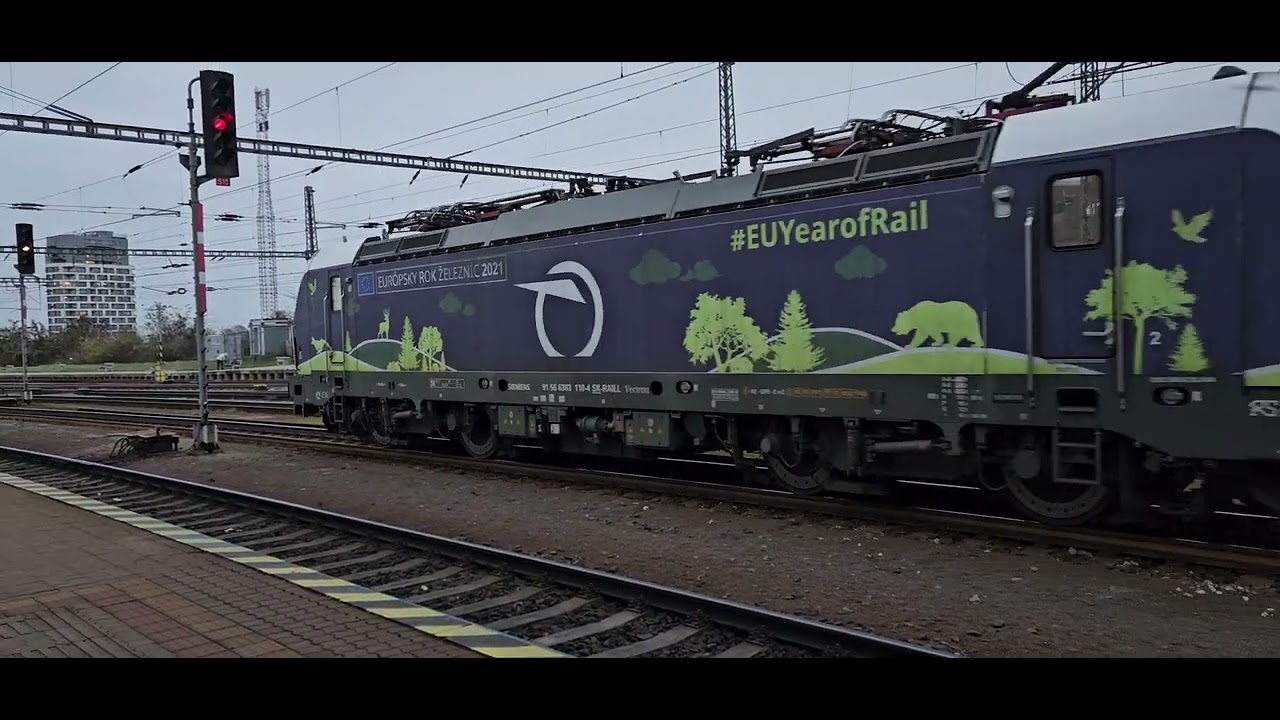 SK Class 383 - 383110 passing Bratislava Station 21/11/25 - YouTube