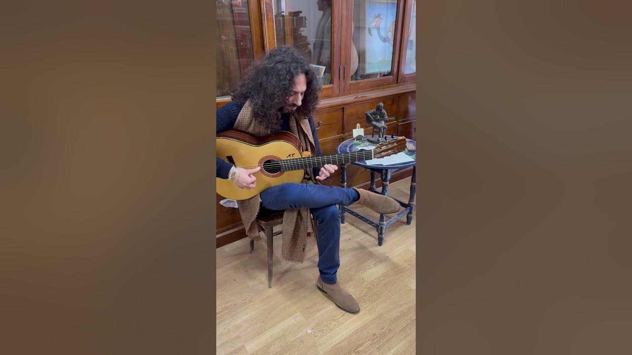 Guitarra Mariano Conde modelo A27/N al toque de Joni Jiménez✅Disponible en ventas✅