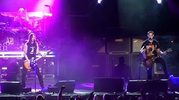 ALTER BRIDGE "GHOSTS OF DAYS GONE BY" LIVE