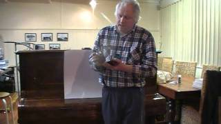 Deluxe piano castors demonstration