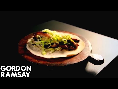 Spiced Grilled Chicken Wraps | Gordon Ramsay