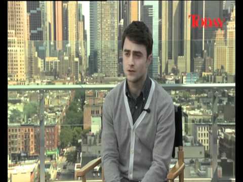 Updated: Daniel Radcliffe's pre-recorded video press conference HP Deathly Hallows part 2