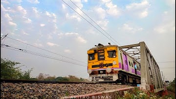 High speed EMU trains crossing over rail bridge || Katwa - Bandel stretch || Eastern Railway