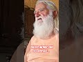 Swami Atmananda: "Questo mondo qui è destinato a scomparire..."