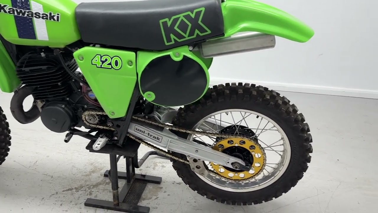 Lot 89 - 1980 Kawasaki KX420