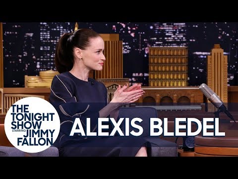 Video: Alexis Bledel Neto Vrijednost