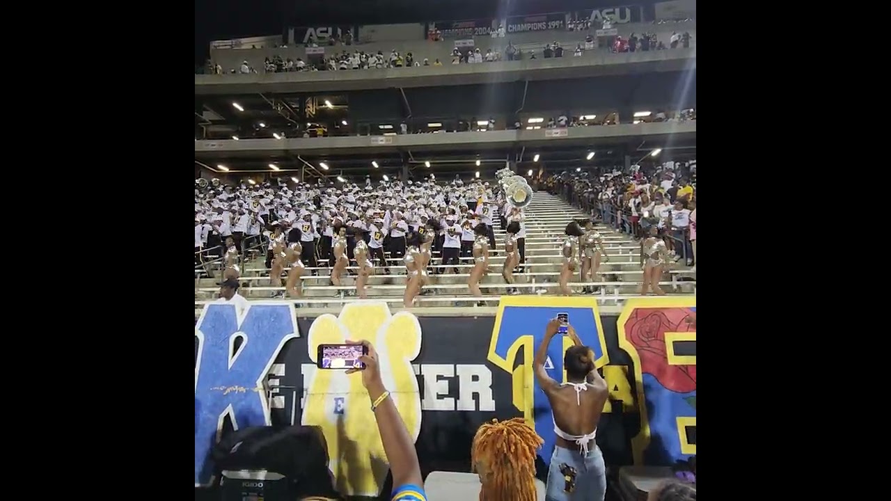 YouTubeでASU Stingettes 2023 LDC - Back At It Stand Routine (SU)を視聴 YouTubeでASU Stingettes 2023 LDC - Back At It Stand Routine (SU)を視聴