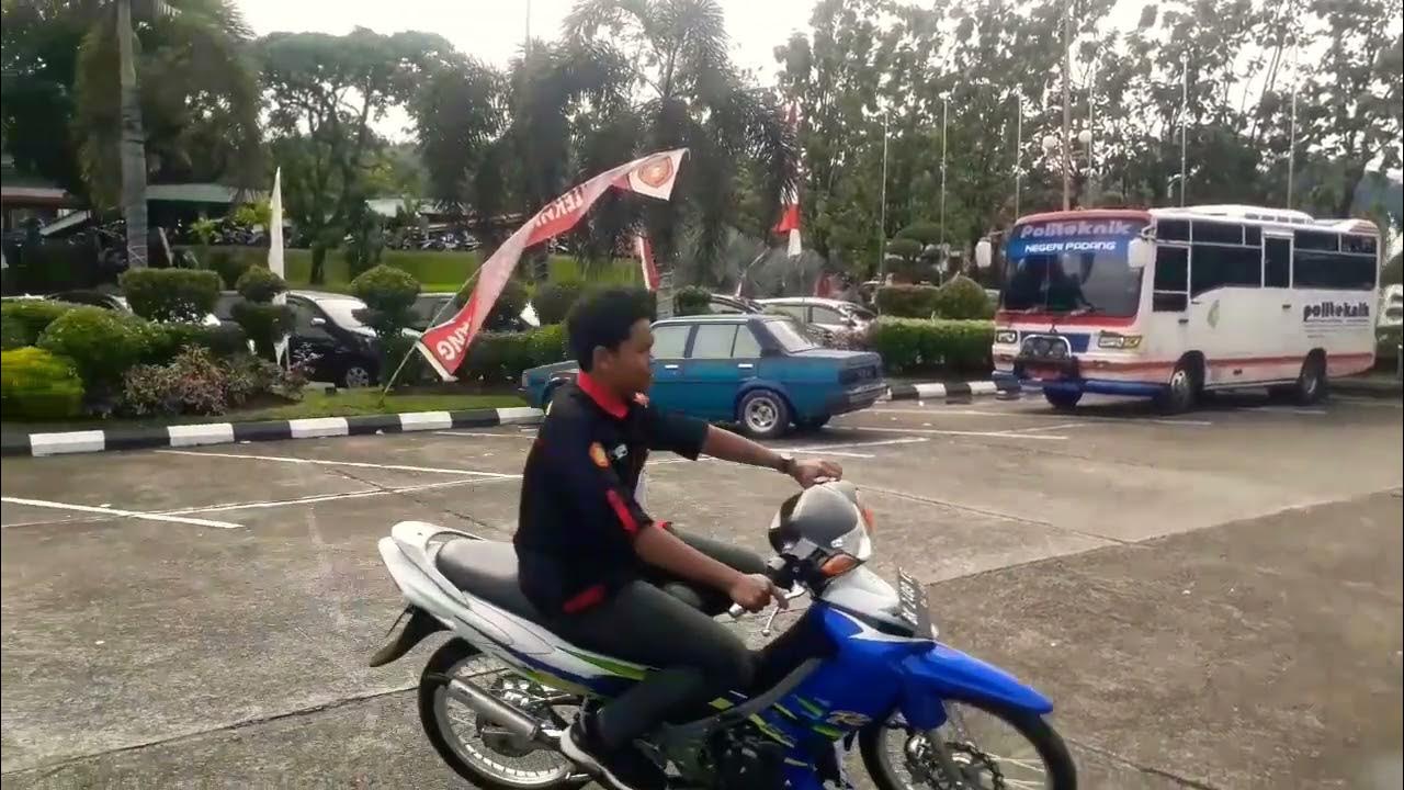 Мисс украина 2022 виктория апанасенко. Ельцин в сериале корона. Цирк корона в липецке. Цирк корона в липецке. Винтажные аксессуары.