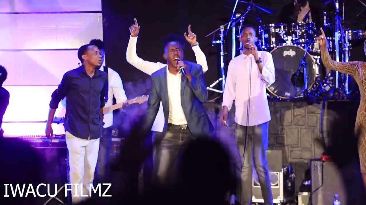 NGIRA SAVANT & BONKE // HOZANA - NITWIZERA YESU