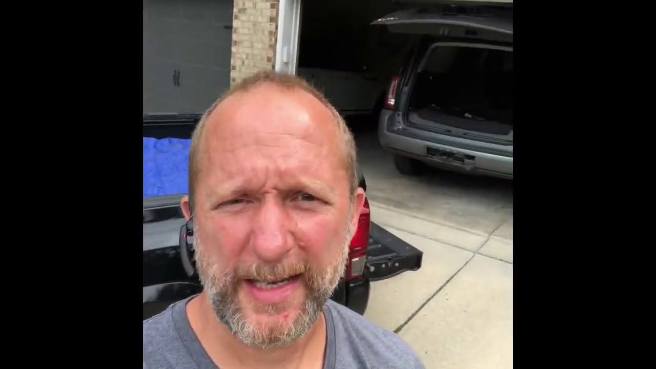 How to Change a Tire on a GMC Yukon Roadside Assistance Business