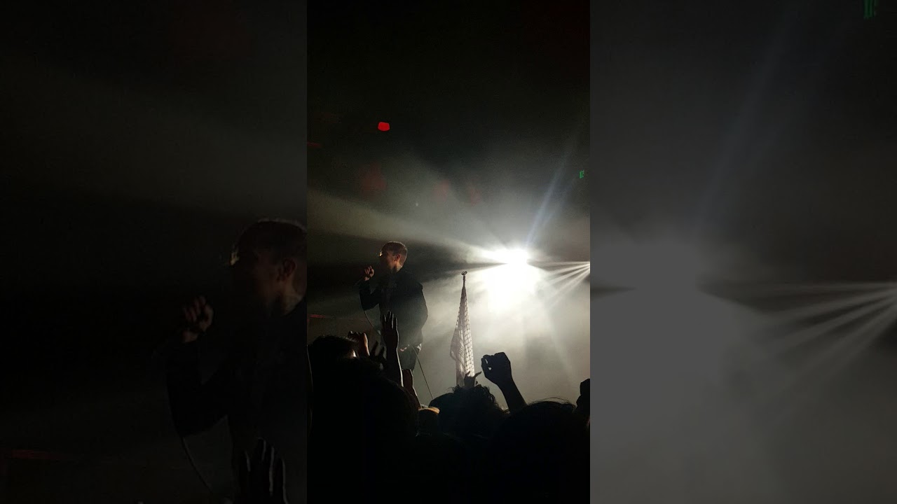 Light with a Sharpened Edge