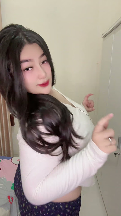 Rina Body Semok Gx Pake Daleman #gemoy #goyanginul #dance pargoy #chubbybunny#fakebody shortsvideo