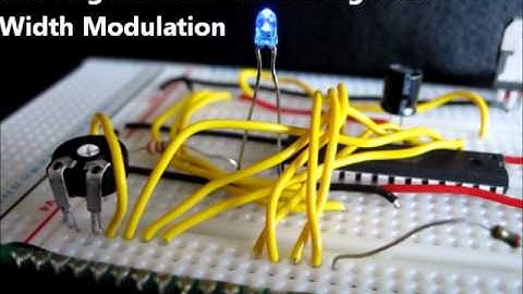 ATMega8 controlling LED brightness with PWM