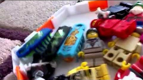 Hex Bugs vs. Lego
