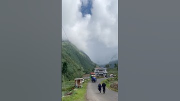 Cung yg jantungnya mau copot ketika lewat jalur curug sikarim & swiss van java😂