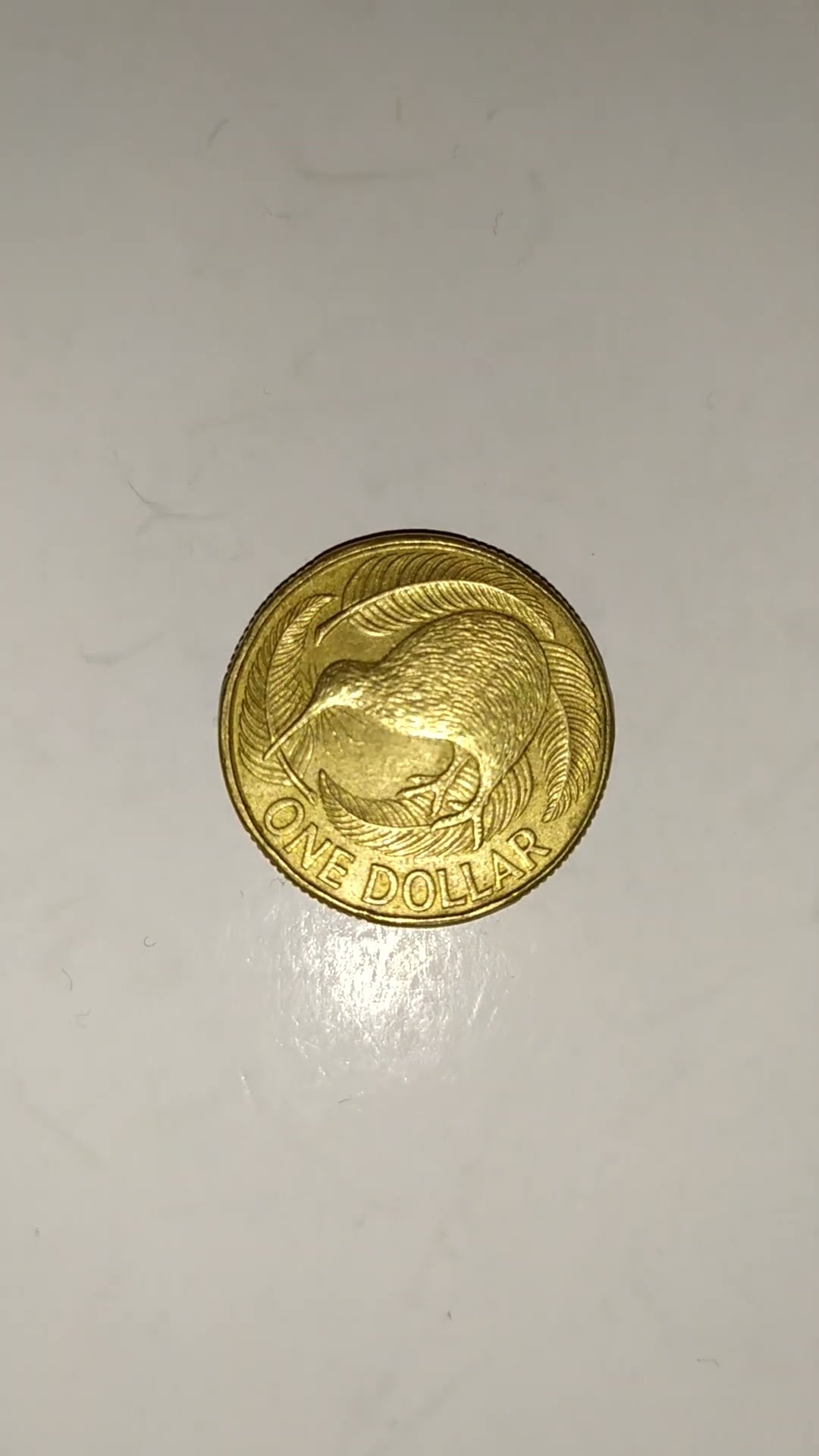 1990 New Zealand One Dollar Coin Elisabeth II YouTube 1990 New Zealand One Dollar Coin Elisabeth II YouTube