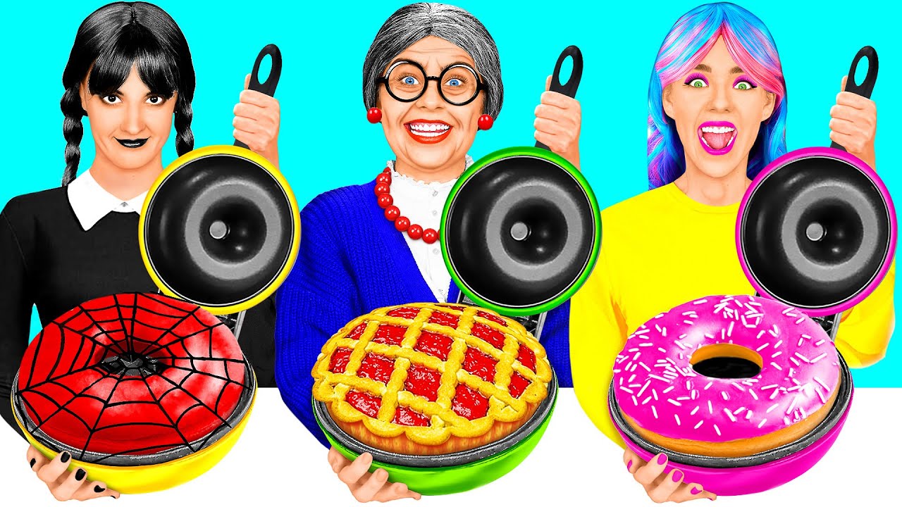 Wednesday vs Minha Vó No Desafio De Culinária | Guerra na Cozinha RaPaPa Best